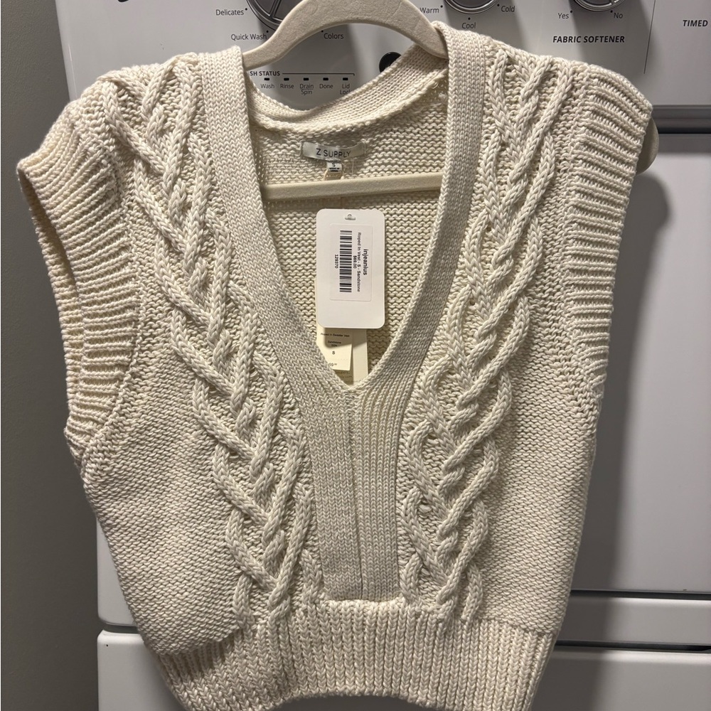 Z Supply V-Neck Cable Knit Sweater - Cream